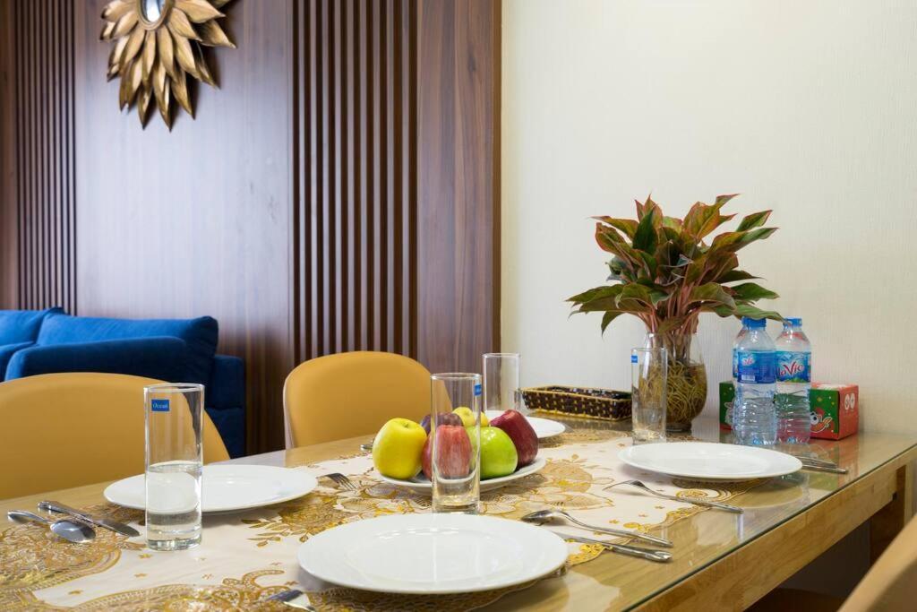 *Ha Long Homestay @ Sunrise Apartment- 4 Br Exterior photo